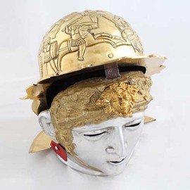Casco de caballero romano tipo "Ribchester"